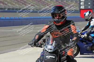 media/Aug-27-2022-Fastrack Riders (Sat) [[c588535105]]/Level 2/Grid/